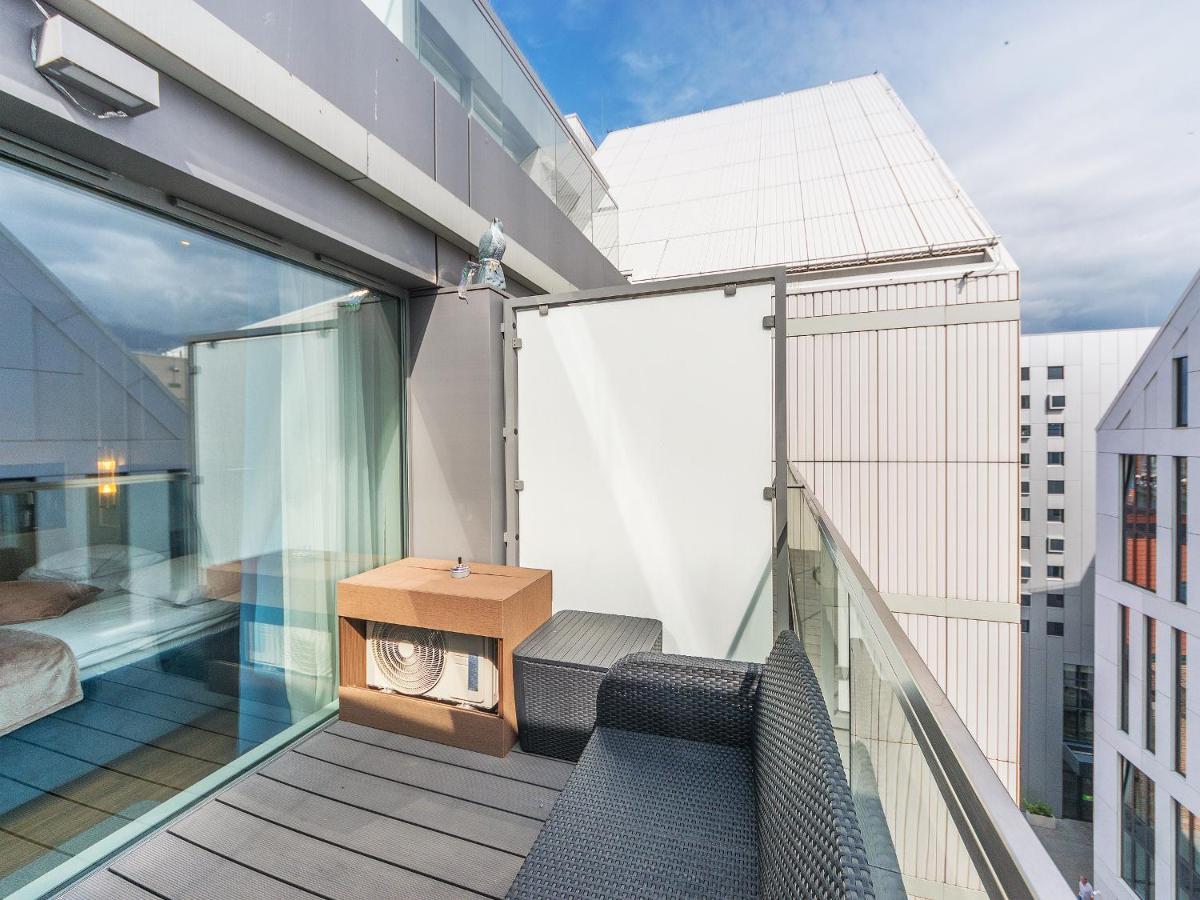 Flatbook - City Center Apartments Granaria With Parking Gdansk Exterior photo